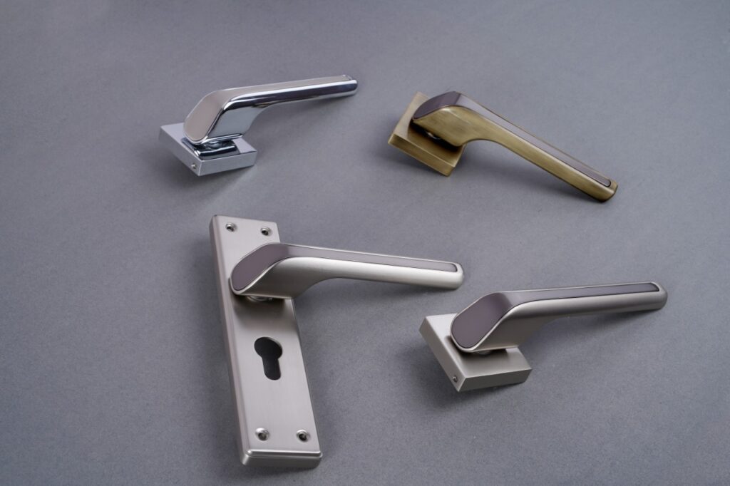 Mortise handle locks